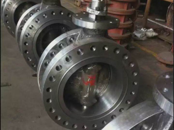 High pressure butterfly valve